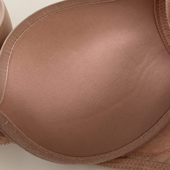 32B Victoria’s Secret Dream Angels Plunge Demi Smooth and Lace -cream, underwire - Picture 5 of 12